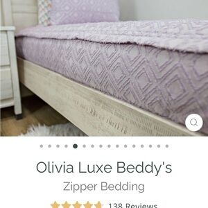 Beddys Olivia Luxe zipper bedding- Full